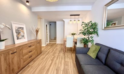 Resale - Townhouse - Orihuela Costa - Playa Flamenca