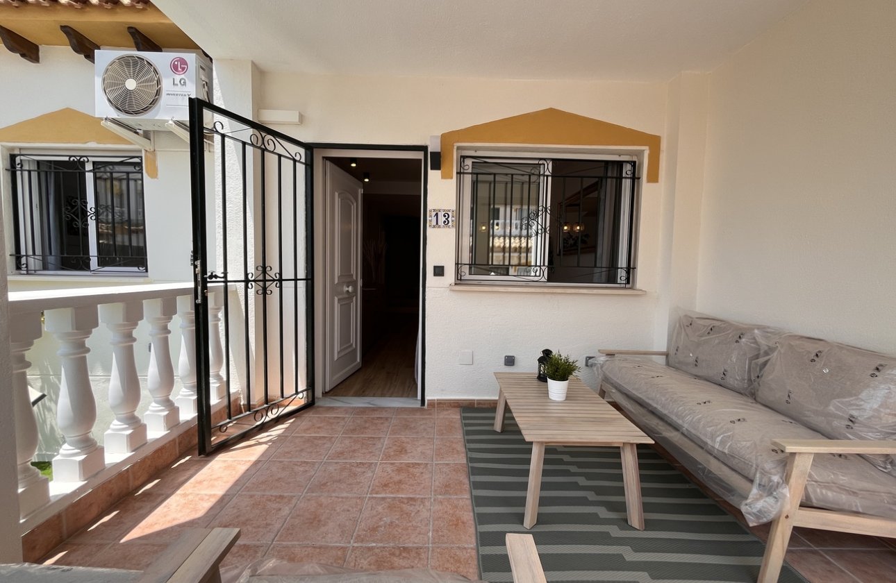 Resale - Townhouse - Orihuela Costa - Playa Flamenca