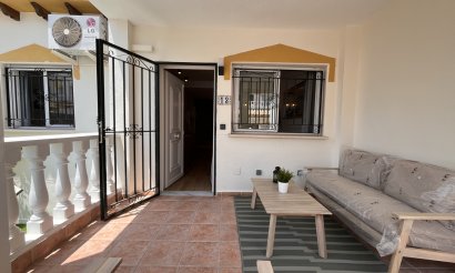 Resale - Townhouse - Orihuela Costa - Playa Flamenca