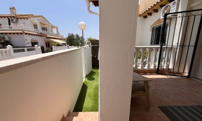 Resale - Townhouse - Orihuela Costa - Playa Flamenca