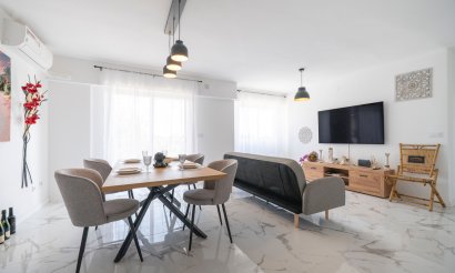 Resale - Apartment / flat - Orihuela Costa - Punta Prima