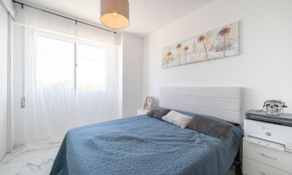 Resale - Apartment / flat - Orihuela Costa - Punta Prima
