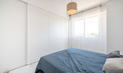 Resale - Apartment / flat - Orihuela Costa - Punta Prima