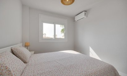 Revente - Appartement - Orihuela Costa - Campoamor