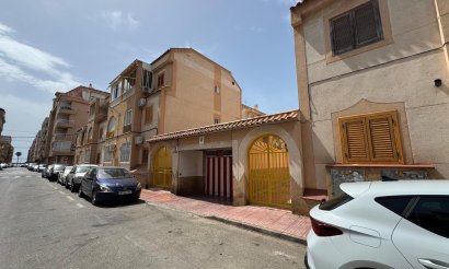Resale - Garaje - Torrevieja - Playa del Acequión