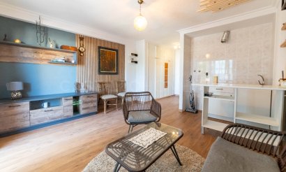 Resale - Studio - Torrevieja - Aguas Nuevas