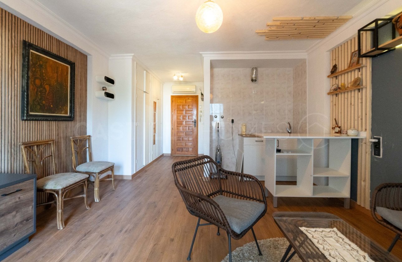 Resale - Studio - Torrevieja - Aguas Nuevas