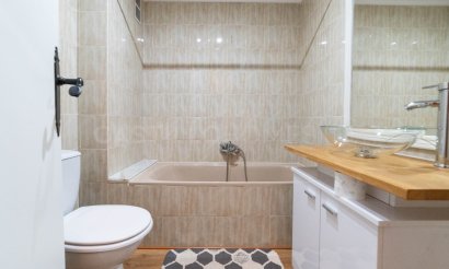 Resale - Studio - Torrevieja - Aguas Nuevas