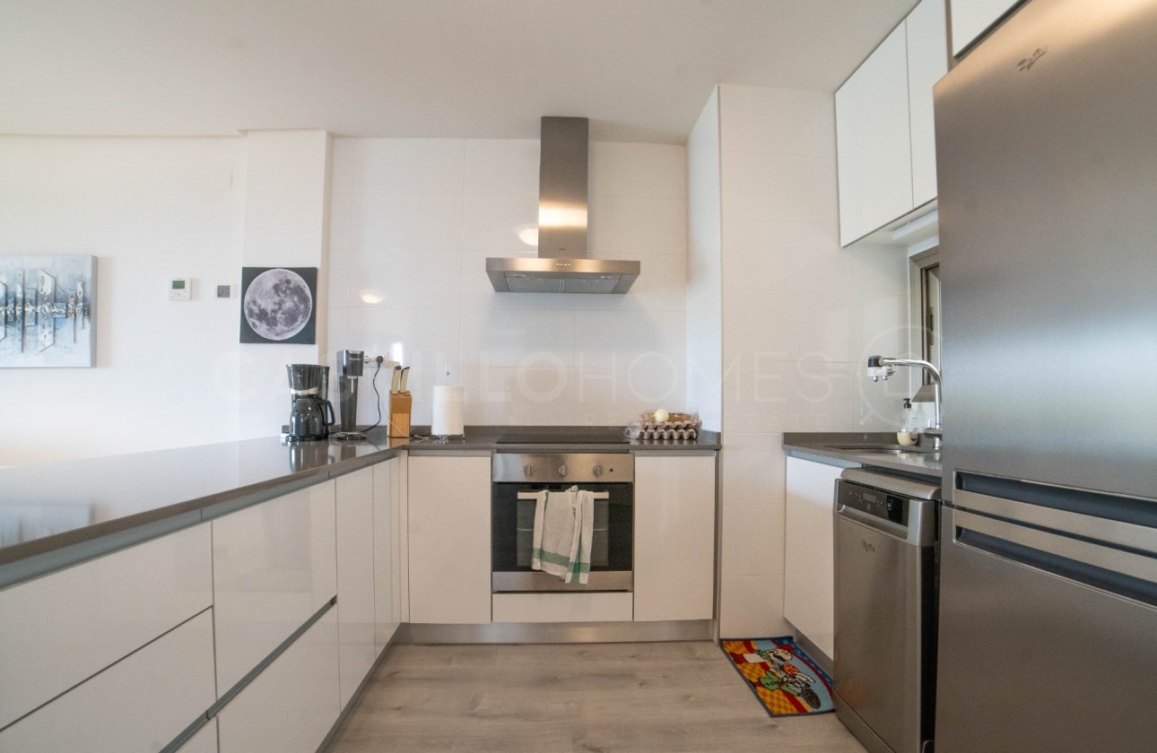 Resale - Apartment / flat - Orihuela Costa - Villamartín