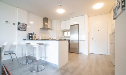 Resale - Apartment / flat - Orihuela Costa - Villamartín