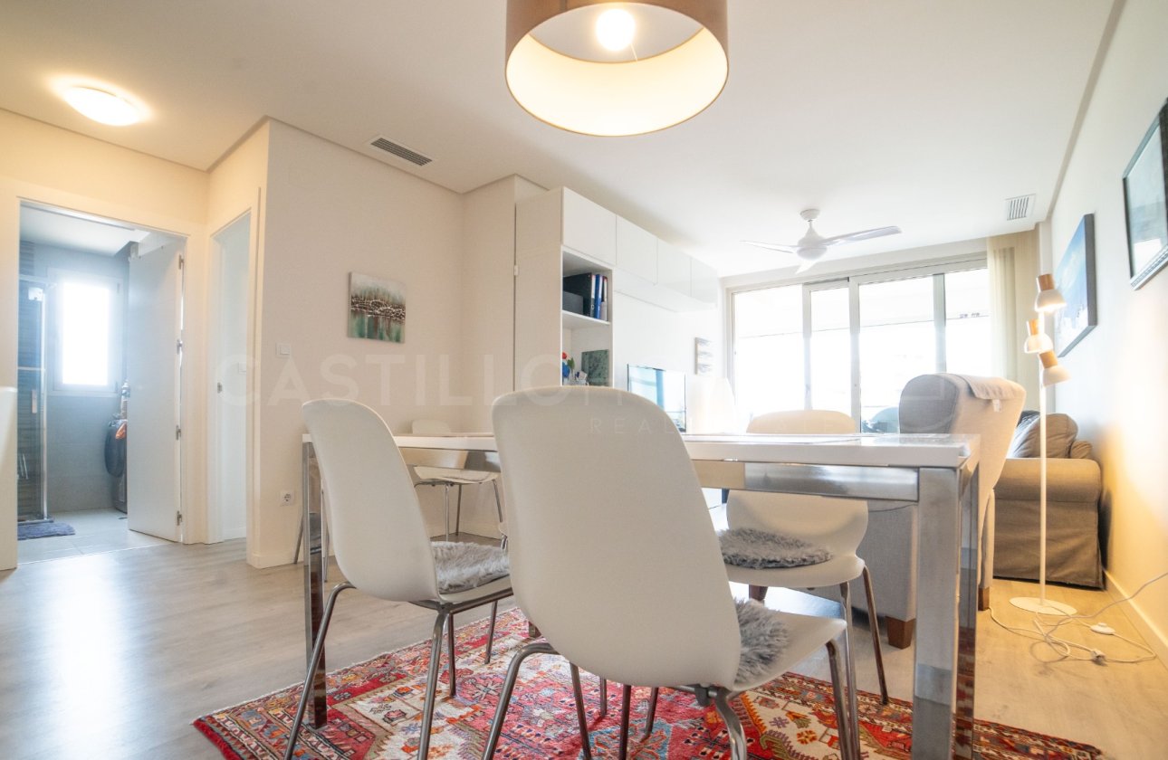 Resale - Apartment / flat - Orihuela Costa - Villamartín