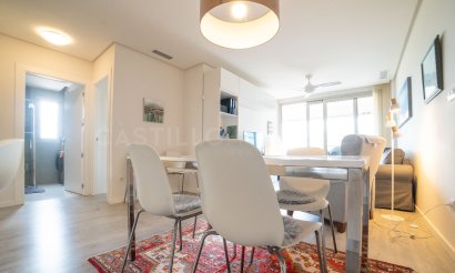 Resale - Apartment / flat - Orihuela Costa - Villamartín