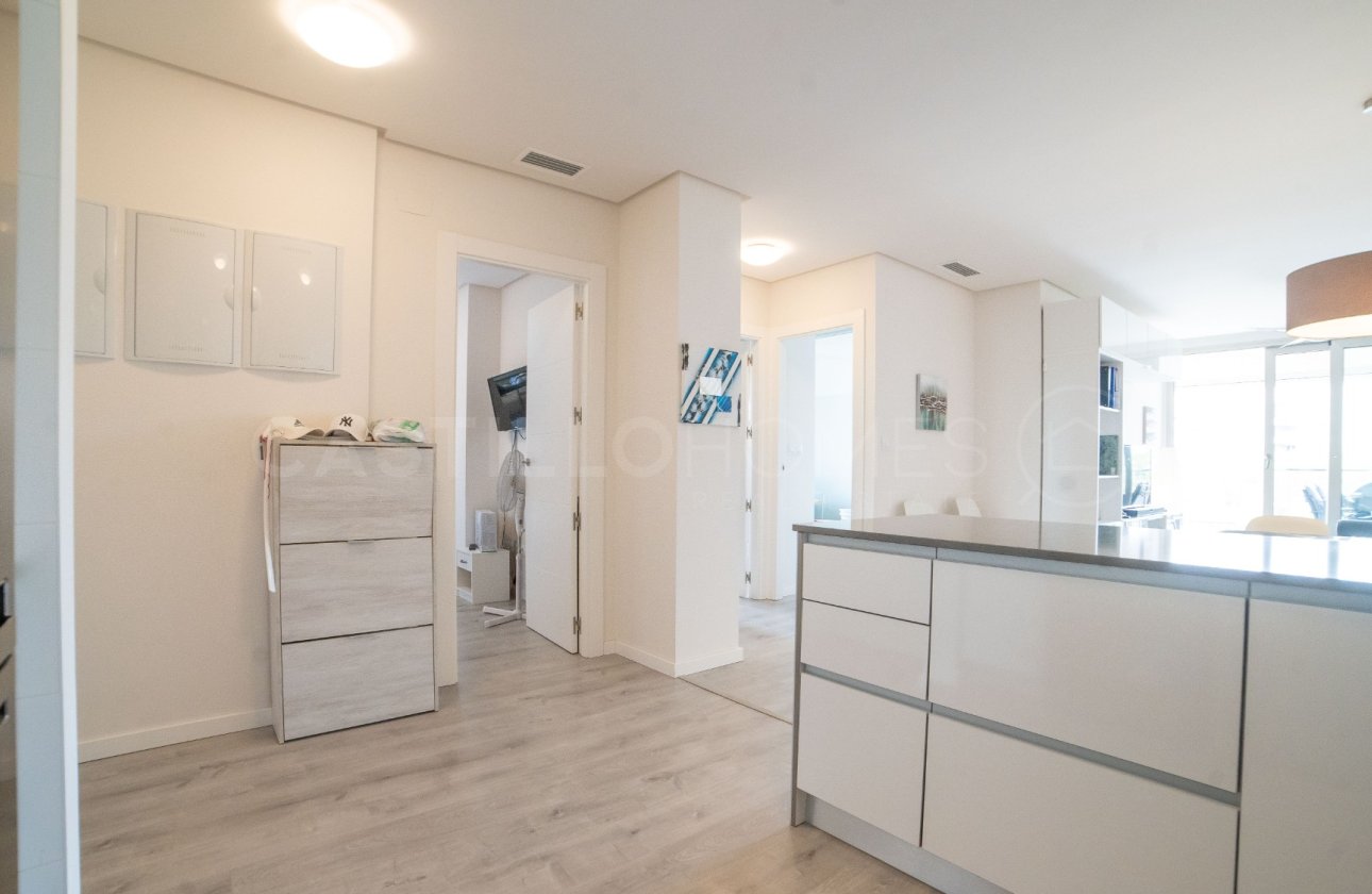 Resale - Apartment / flat - Orihuela Costa - Villamartín