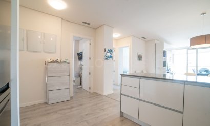 Resale - Apartment / flat - Orihuela Costa - Villamartín