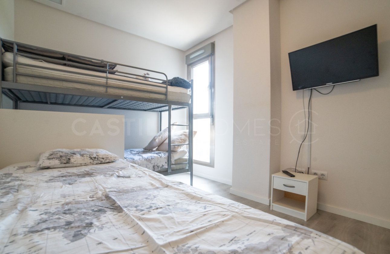 Resale - Apartment / flat - Orihuela Costa - Villamartín