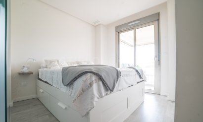 Resale - Apartment / flat - Orihuela Costa - Villamartín