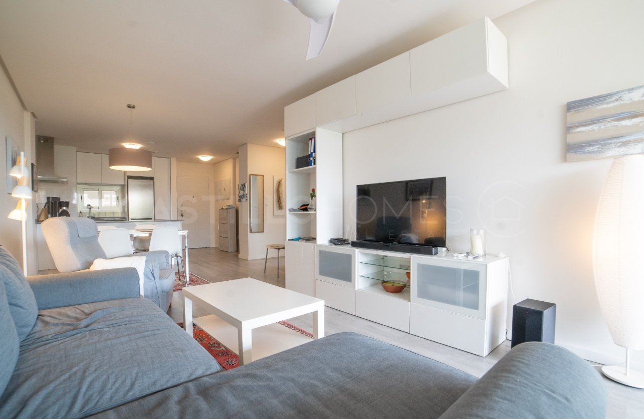 Resale - Apartment / flat - Orihuela Costa - Villamartín