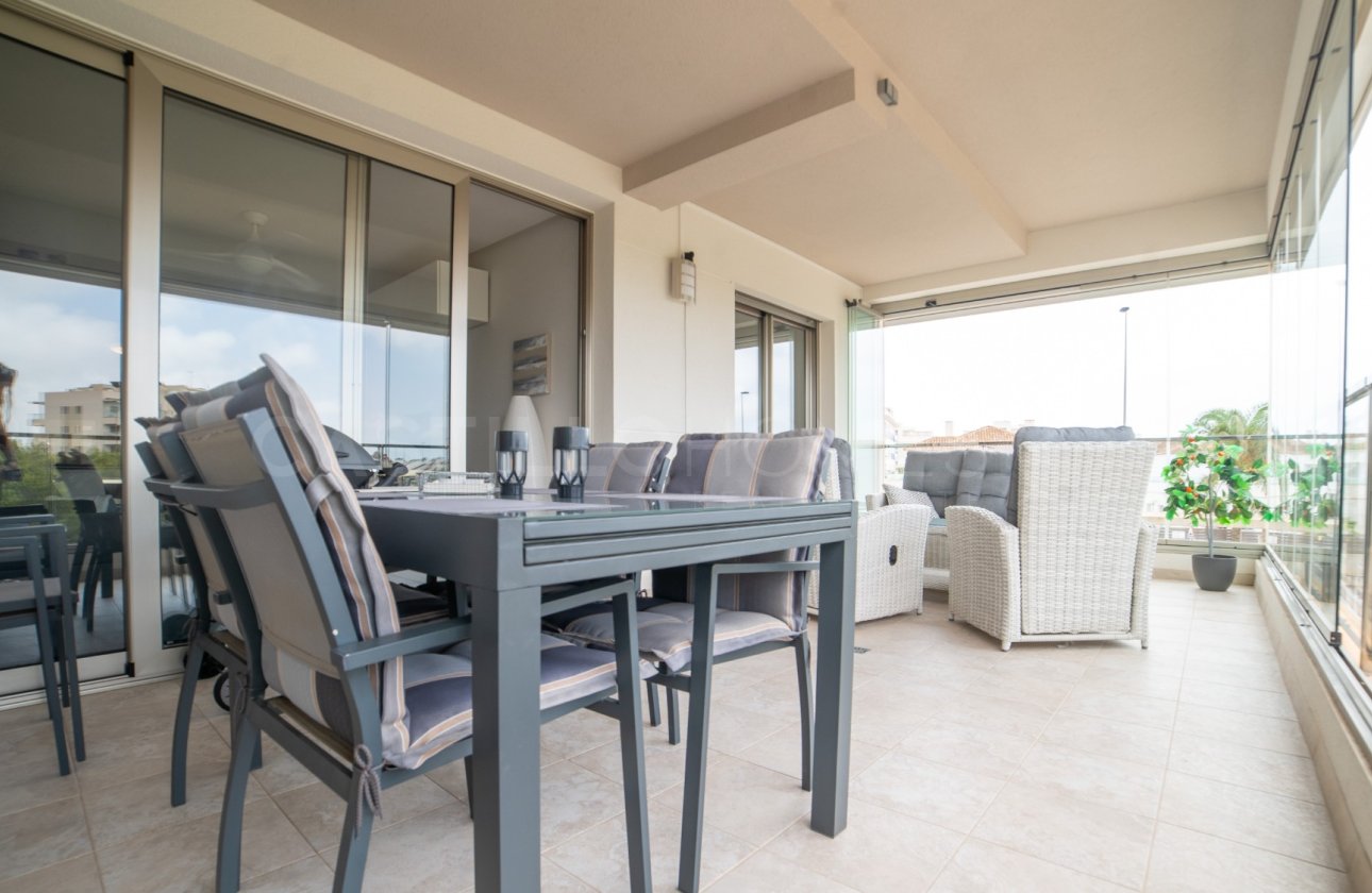 Resale - Apartment / flat - Orihuela Costa - Villamartín