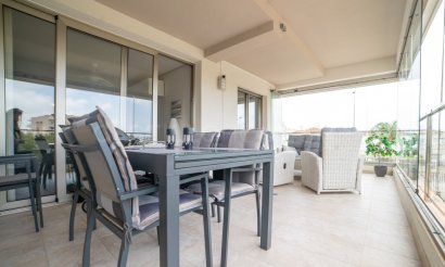 Resale - Apartment / flat - Orihuela Costa - Villamartín