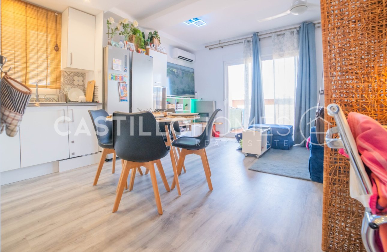 Resale - Apartment / flat - Torrevieja - Centro