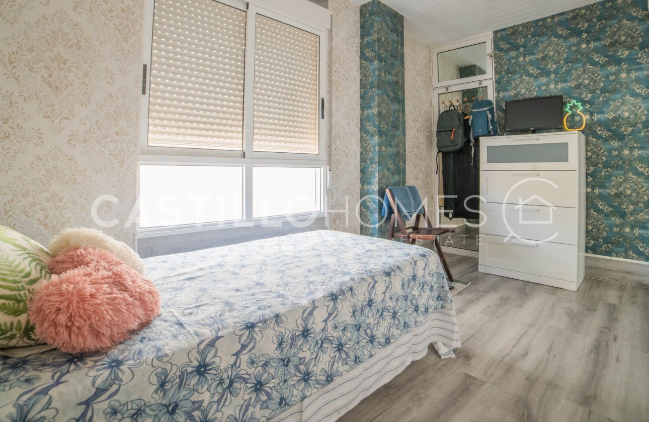 Resale - Apartment / flat - Torrevieja - Centro