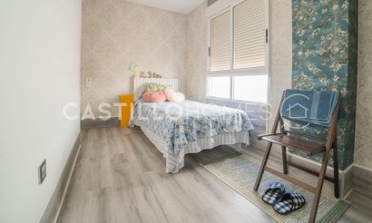 Resale - Apartment / flat - Torrevieja - Centro