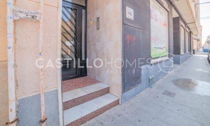 Resale - Apartment / flat - Torrevieja - Centro