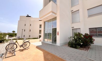 Reventa - Ático - Villamartin