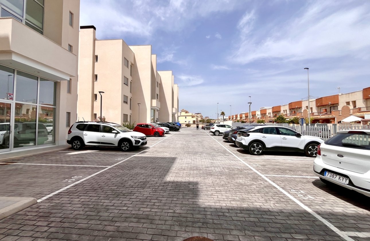 Reventa - Ático - Villamartin