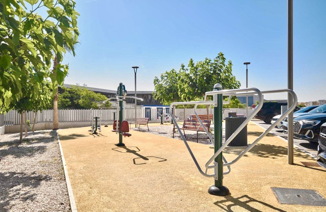 Reventa - Ático - Villamartin