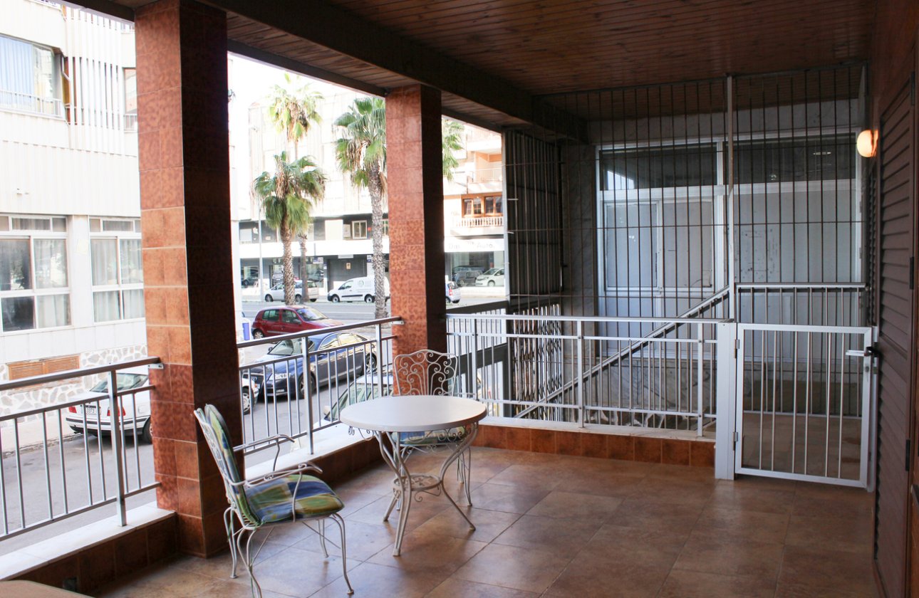 Reventa - Apartamento / piso - Torrevieja