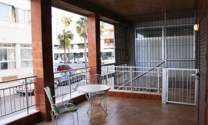 Reventa - Apartamento / piso - Torrevieja
