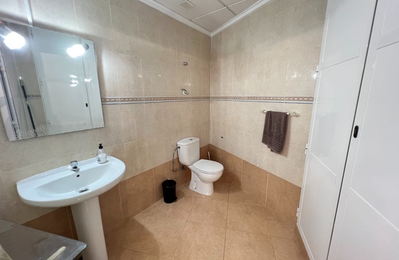Resale - Commercial - Guardamar del Segura