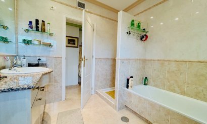 Revente - Villa - Orihuela Costa - Orihuela