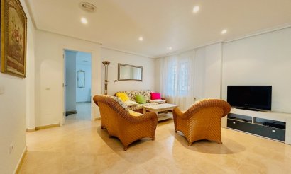 Revente - Villa - Orihuela Costa - Orihuela