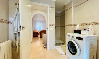 Revente - Villa - Orihuela Costa - Orihuela