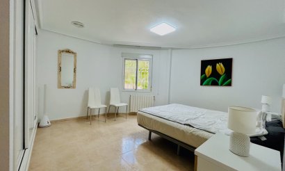 Revente - Villa - Orihuela Costa - Orihuela