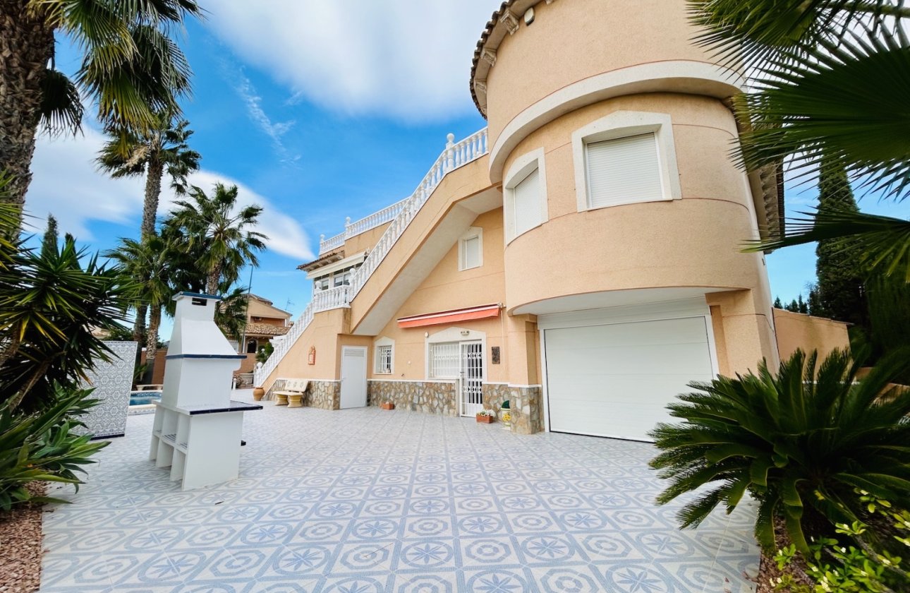 Revente - Villa - Orihuela Costa - Orihuela