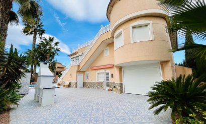 Revente - Villa - Orihuela Costa - Orihuela