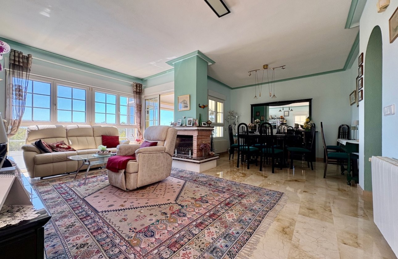 Resale - Villa - Orihuela Costa - Villamartin