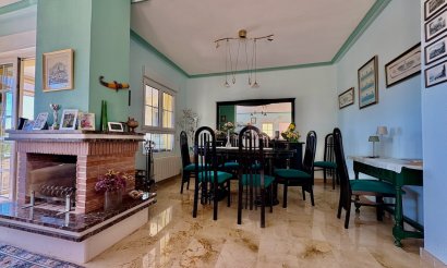 Resale - Villa - Orihuela Costa - Villamartin