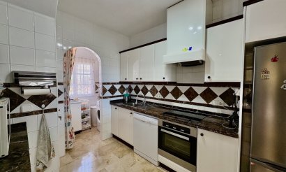 Resale - Villa - Orihuela Costa - Villamartin
