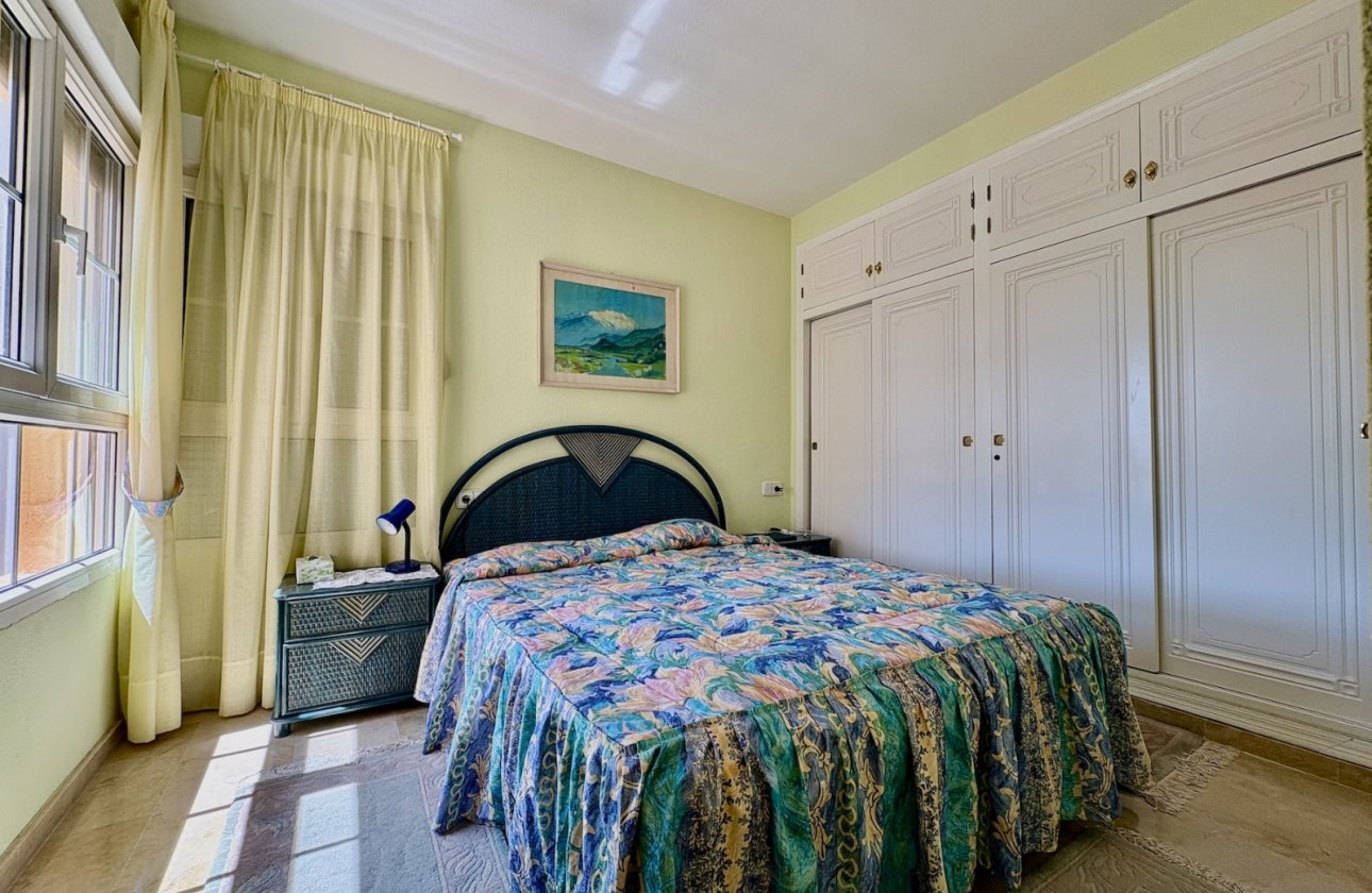 Resale - Villa - Orihuela Costa - Villamartin