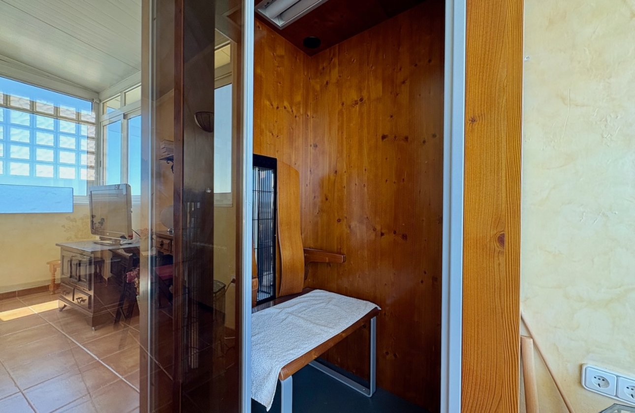 Resale - Villa - Orihuela Costa - Villamartin