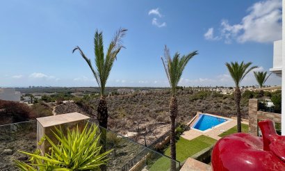 Resale - Apartment / flat - Orihuela Costa - Las Ramblas