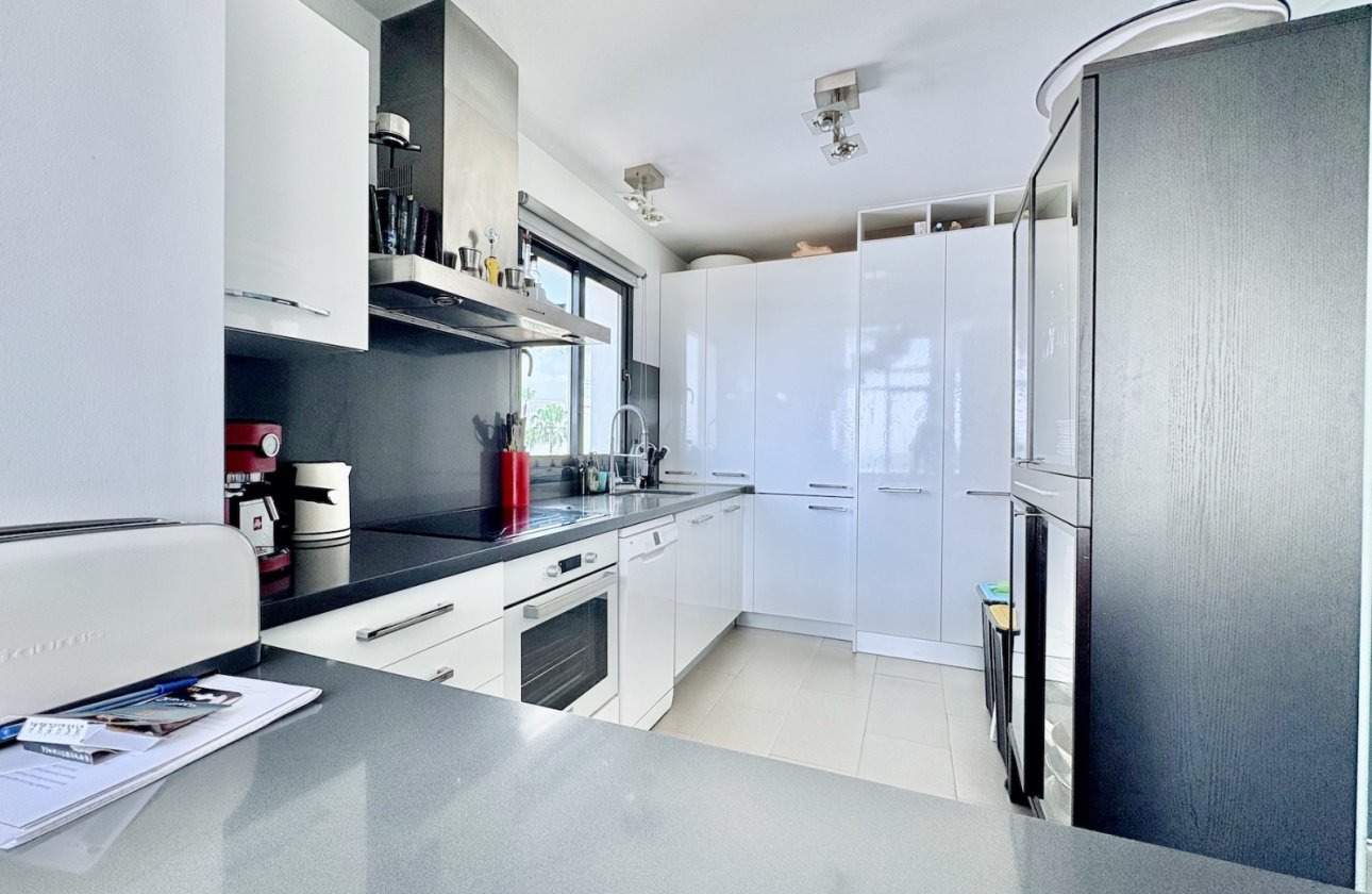 Resale - Apartment / flat - Orihuela Costa - Las Ramblas