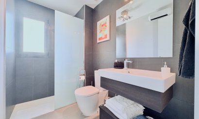 Resale - Apartment / flat - Orihuela Costa - Las Ramblas