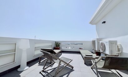 Resale - Apartment / flat - Orihuela Costa - Las Ramblas