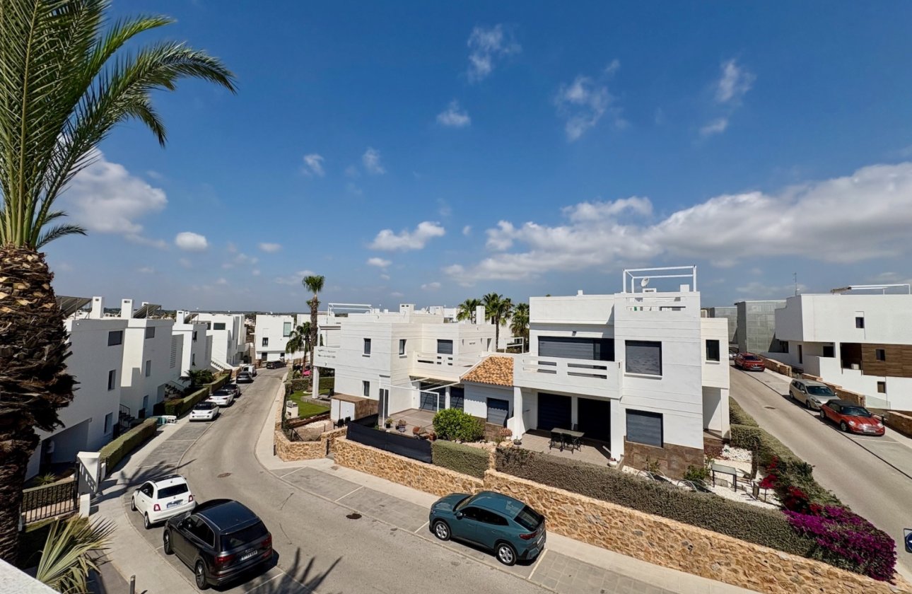 Resale - Apartment / flat - Orihuela Costa - Las Ramblas