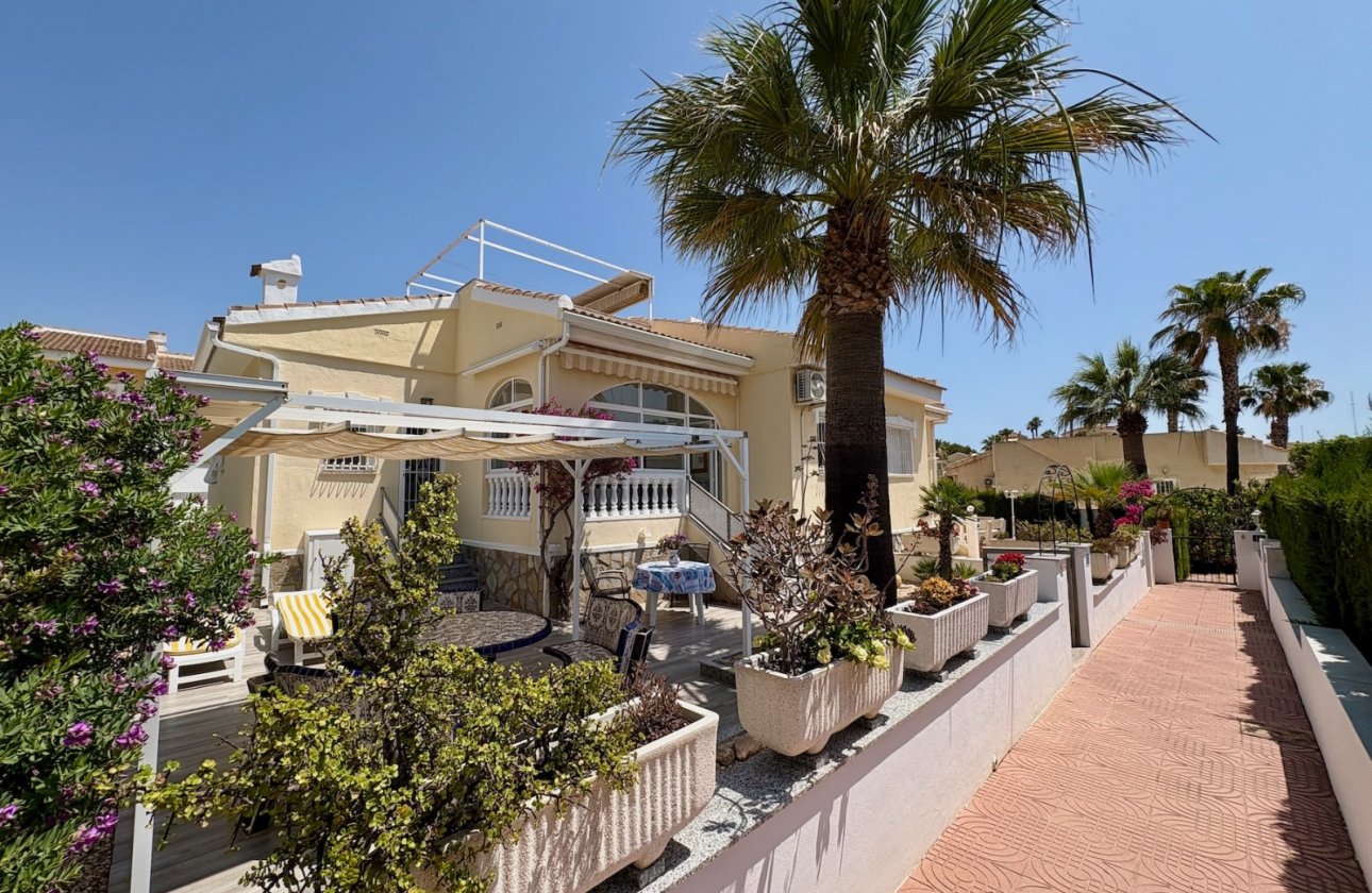 Resale - Villa - Ciudad Quesada - Rojales